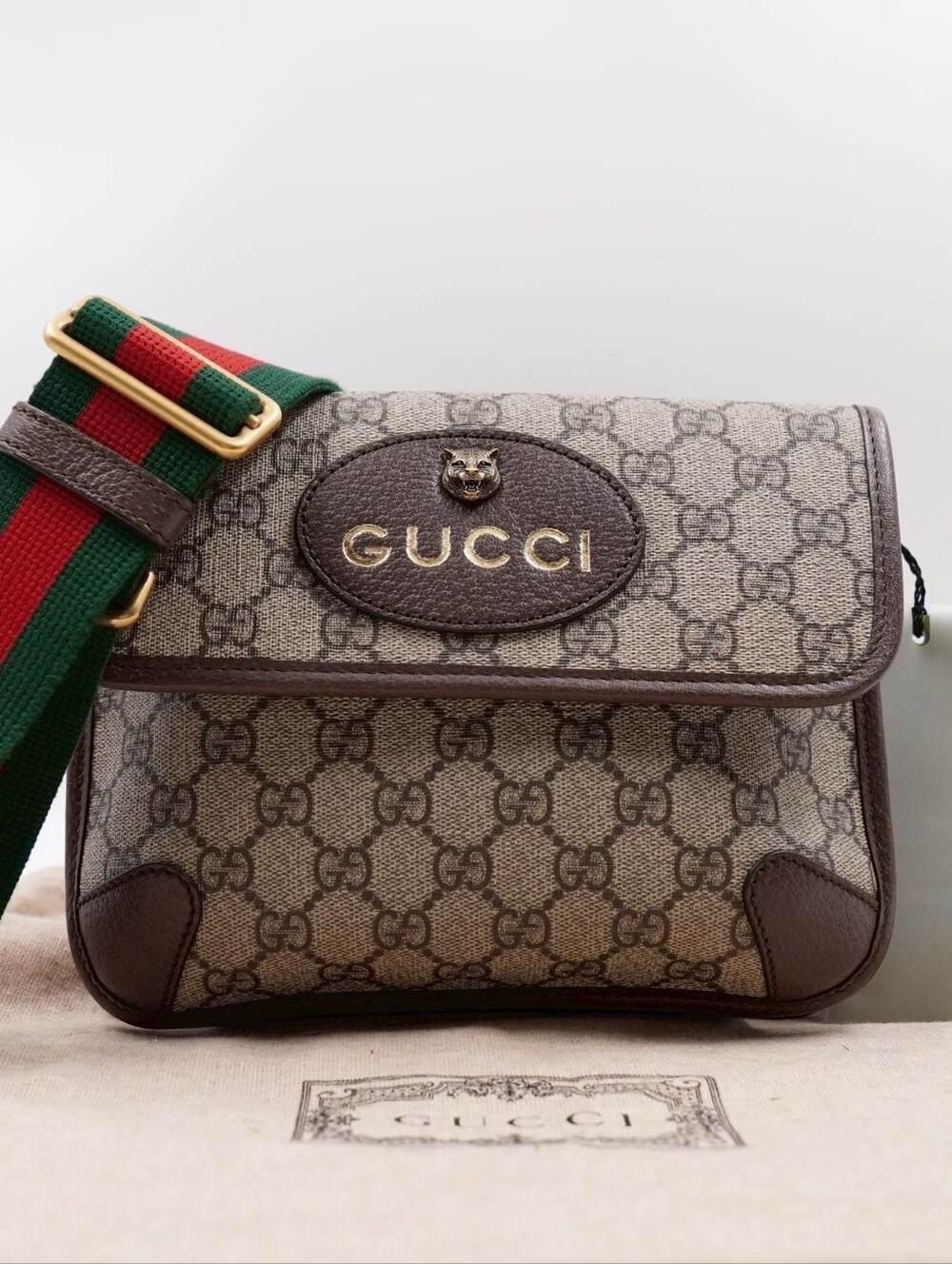 BT08 💟 GUCCI GG Supreme Monogram Web Neo Vintage Flap (Small) Messenger Bag - Picture 1 of 13